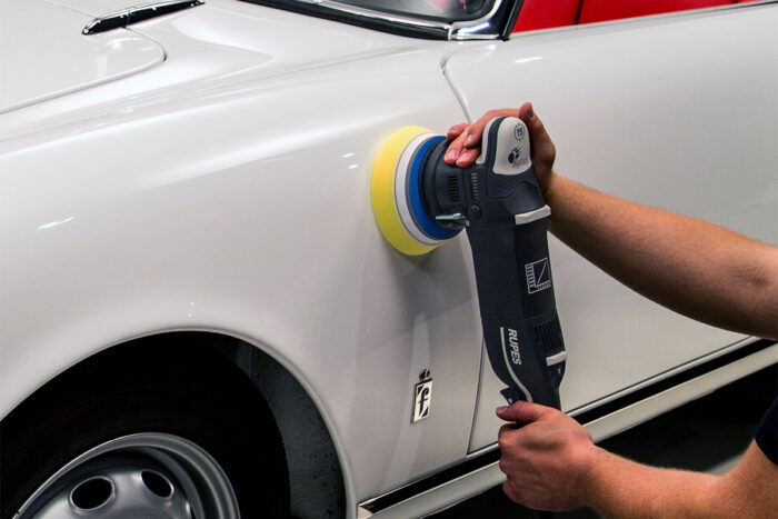 Random-orbital-polisher-Bigfoot-LHR15III-application1